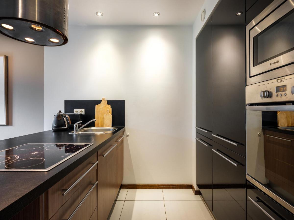 W Scislym Centrum Krakowa Z Parkingiem! Apartament